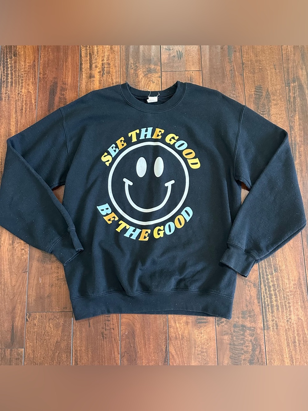 Altar’d State Black Smiley See The Good Be The Good Graphic Sweatshirt Sz Medium